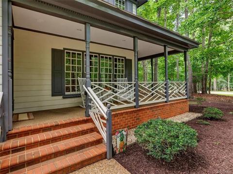 13209 Broncroft Ct, Midlothian, VA 23113 photo 5