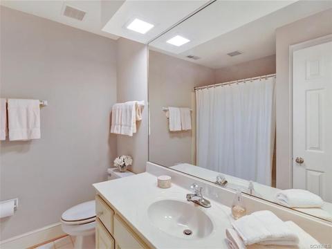 13209 Broncroft Ct, Midlothian, VA 23113 photo 32