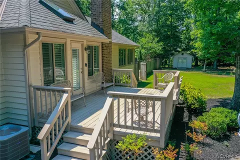 2920 Summerhurst Dr, Midlothian, VA 23113 photo 6