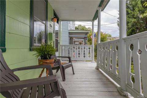 136 Whiting St, Hampton, VA 23669 photo 4