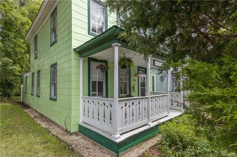 136 Whiting St, Hampton, VA 23669 photo 3