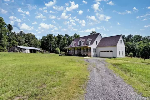 4700 Hidden Ln, Lanexa, VA 23089 photo 2