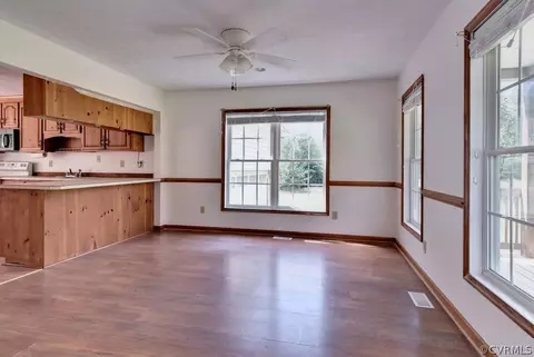 4700 Hidden Ln, Lanexa, VA 23089 photo 12