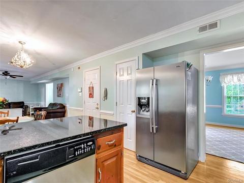 12912 Queensgate Rd, Midlothian, VA 23114 photo 8