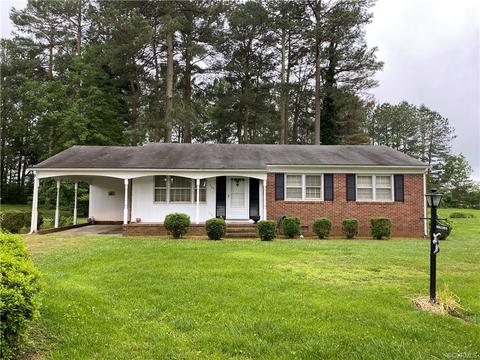 704 E 6th Ave, Kenbridge, VA 23944 photo 1