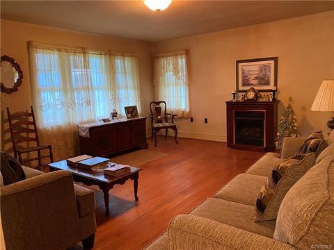 704 E 6th Ave, Kenbridge, VA 23944 photo 3