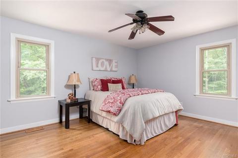 9521 Trails End Rd, Midlothian, VA 23112 photo 12