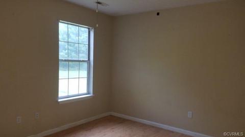 10264 Figg Shop Rd, Gloucester, VA 23061 photo 10