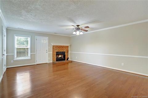 1 Corwin Cir, Hampton, VA 23666 photo 7