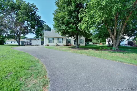 6761 Amanda Ct, Gloucester, VA 23061 photo 2
