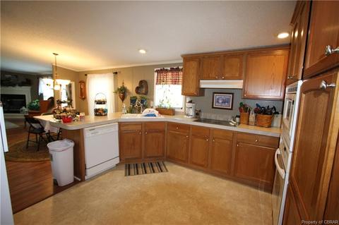 161 Jenkins Neck Rd, Dutton, VA 23050 photo 17
