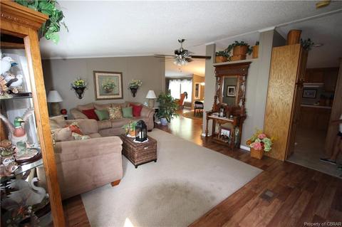 161 Jenkins Neck Rd, Dutton, VA 23050 photo 8