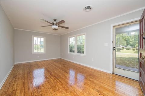 19824 Halifax Rd, Carson, VA 23830 photo 15