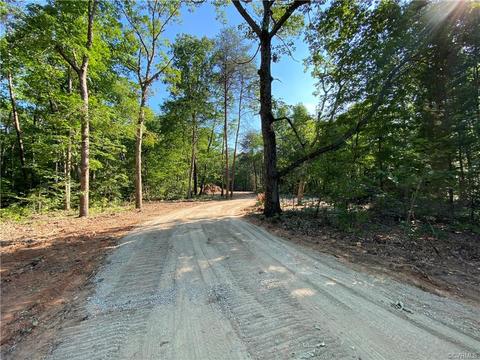 3673 Three Chopt Rd, Gum Spring, VA 23065 photo 4