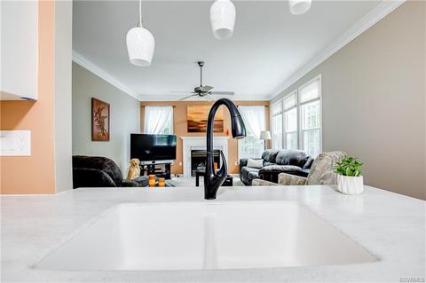5507 Foxvale Ct, Midlothian, VA 23112 photo 12