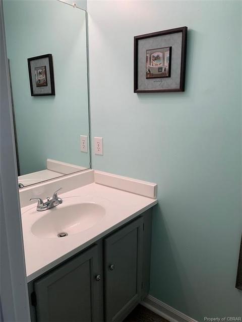 8382 Kitchener Dr, Gloucester, VA 23061 photo 13
