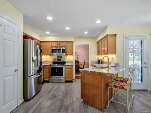 7124 Harbourside Ct, Midlothian, VA 23112 photo 14