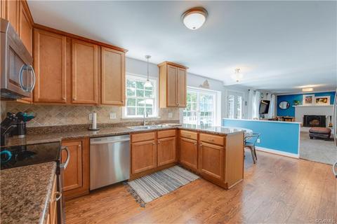 2502 Tanglebrook Rd, Midlothian, VA 23112 photo 16
