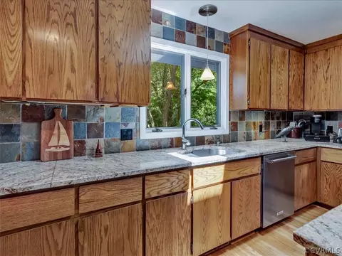 13906 Commodore Point Rd, Midlothian, VA 23112 photo 16