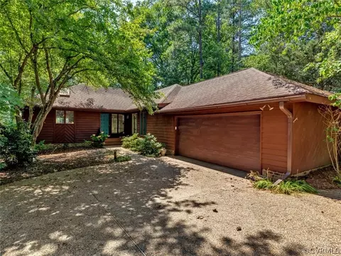 13906 Commodore Point Rd, Midlothian, VA 23112 photo 4