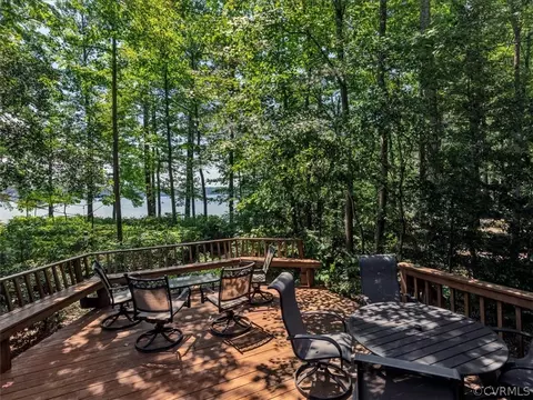 13906 Commodore Point Rd, Midlothian, VA 23112 photo 5