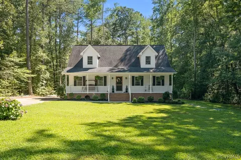 19803 Breeze Way, Sutherland, VA 23885 photo 1