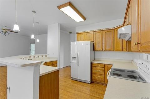 6600 St Cecelia Dr, Midlothian, VA 23112 photo 11