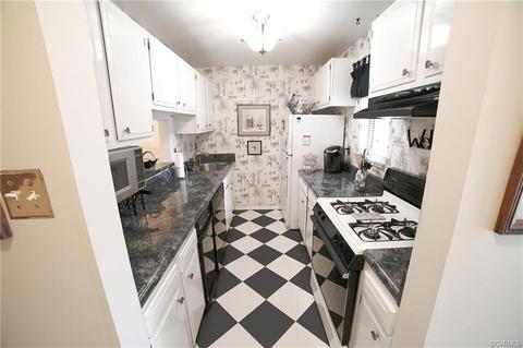 11721 N Briar Patch Dr, Midlothian, VA 23113 photo 5