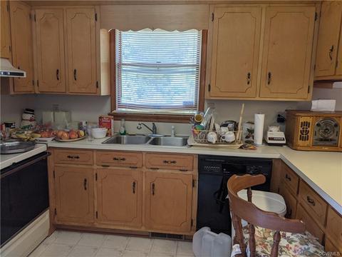 3424 Bacon School Rd, Saxe, VA 23967 photo 10