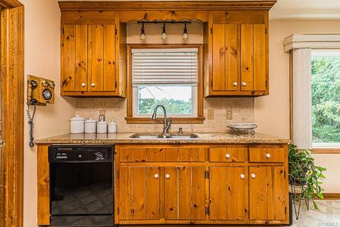 6347 Draperfield Rd, Mechanicsville, VA 23111 photo 14