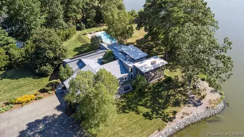 5432 White Hall Rd, Gloucester, VA 23061 photo 7