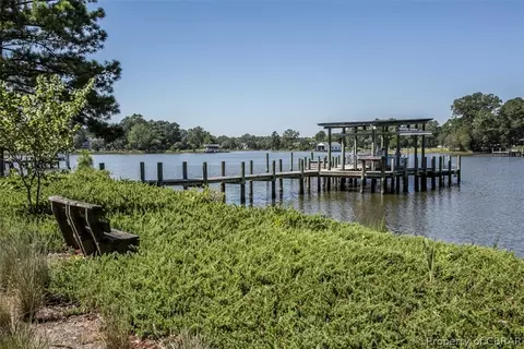 5432 White Hall Rd, Gloucester, VA 23061 photo 8