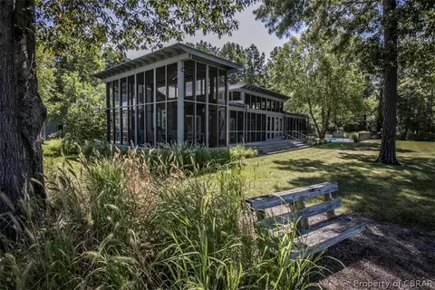 5432 White Hall Rd, Gloucester, VA 23061 photo 6