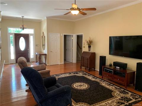 9300 Brading Ln, Midlothian, VA 23112 photo 3