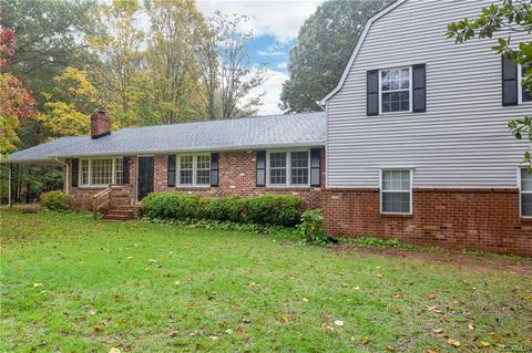 9910 Knobs Hill Ln, Amelia Court House, VA 23002 photo 2