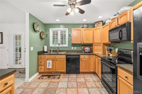 27 Eagle Ln, Bumpass, VA 23024 photo 21