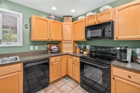27 Eagle Ln, Bumpass, VA 23024 photo 22