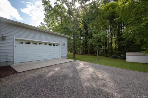 27 Eagle Ln, Bumpass, VA 23024 photo 8