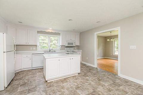 5871 E River Rd, King William, VA 23086 photo 8