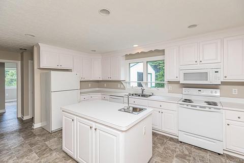 5871 E River Rd, King William, VA 23086 photo 6
