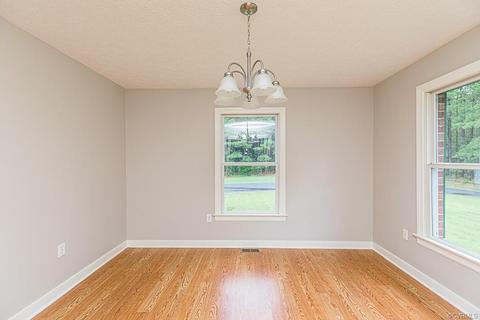 5871 E River Rd, King William, VA 23086 photo 11