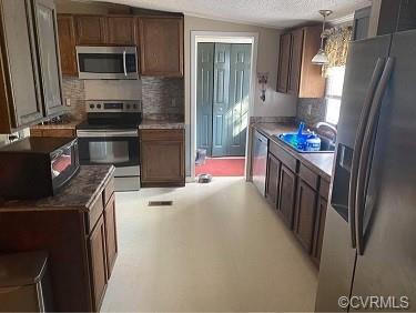 15320 Wright Rd, Amelia Court House, VA 23002 photo 4