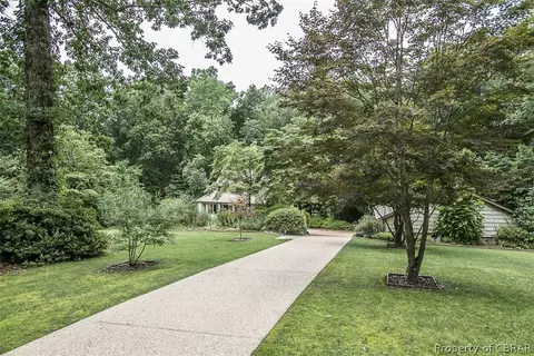 3554 Old Woods Mill Rd, Gloucester, VA 23061 photo 2
