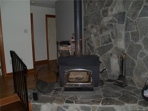 7425 Old Camp Rd, Lanexa, VA 23089 photo 17