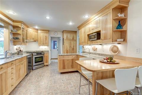 2821 E Brigstock Rd, Midlothian, VA 23113 photo 15