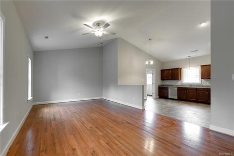 5805 Buckner Rd, Bumpass, VA 23024 photo 3