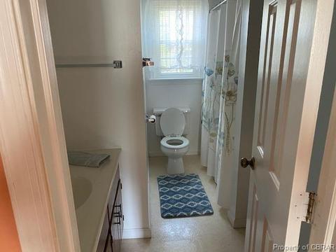 3615 Foxhaven Dr, Gloucester, VA 23061 photo 4