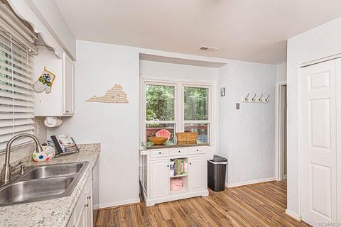 5817 Mill Spring Rd, Midlothian, VA 23112 photo 5