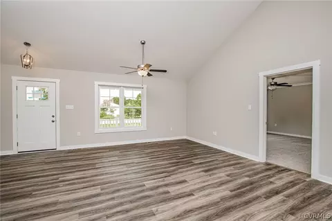 2201 Saffron Ln, Chester, VA 23836 photo 8