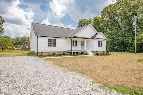 2201 Saffron Ln, Chester, VA 23836 photo 3